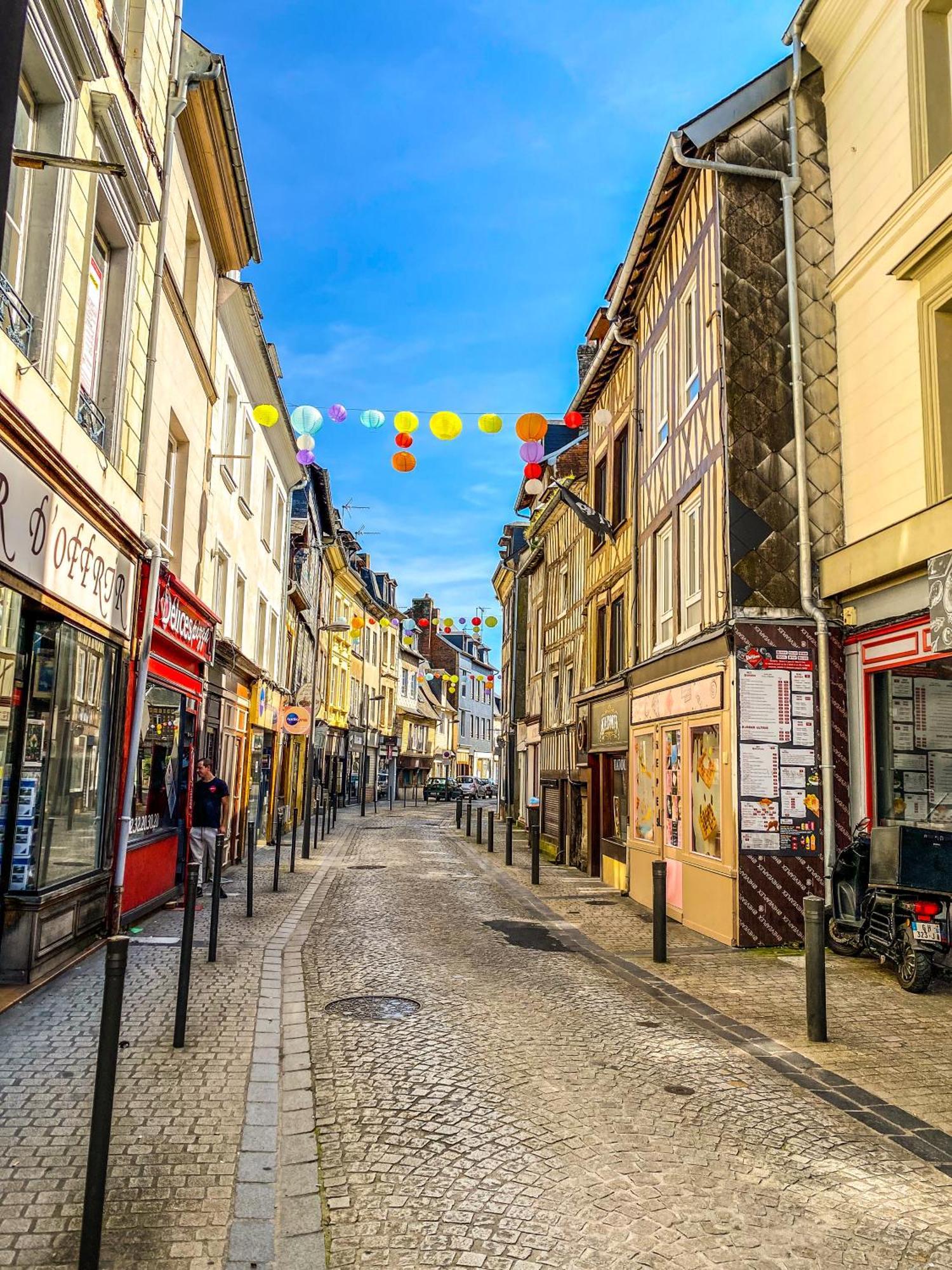 Ulysse By Kleidos - Charmant T2 Dans Le Centre De Pont-Audemer Exterior foto